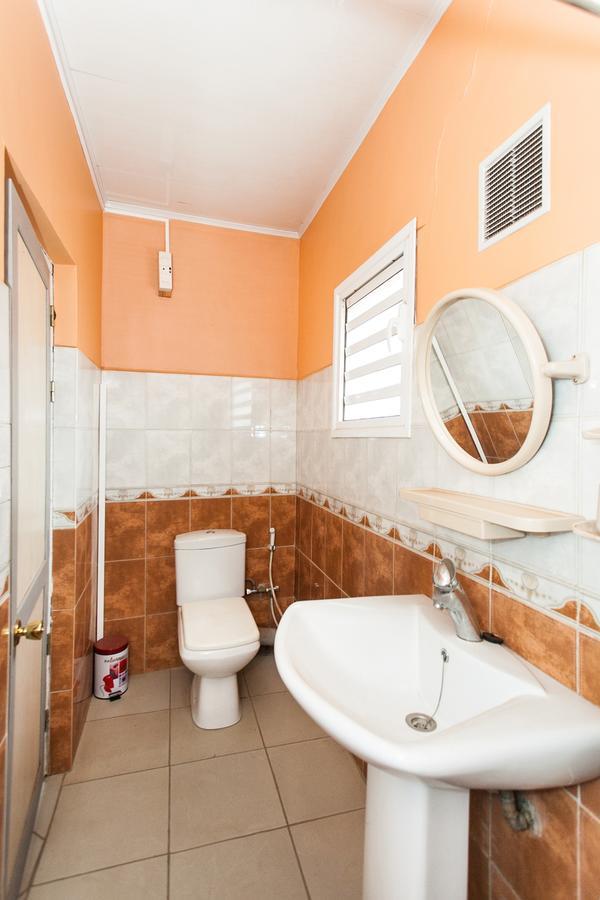 Oceanis Home & Voyages Ivato  Exterior foto